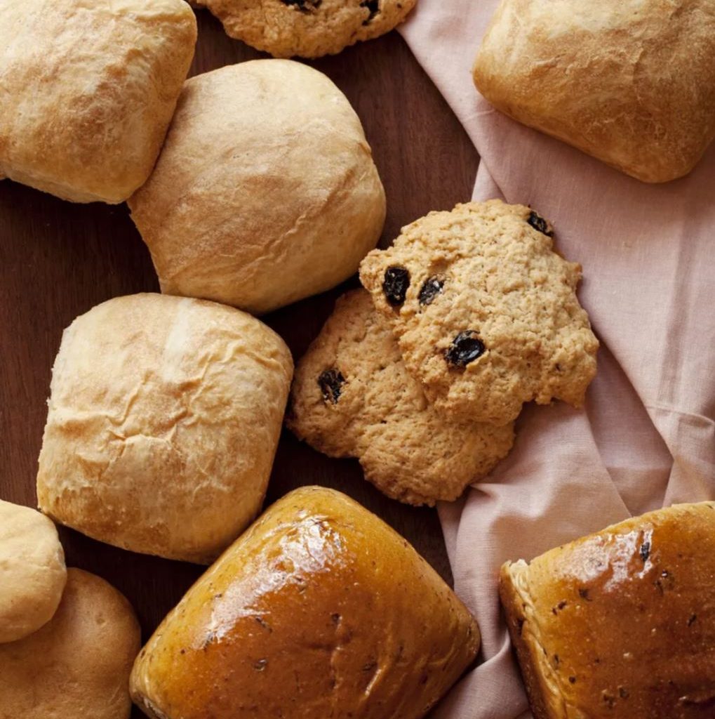 Belizean Powder Buns