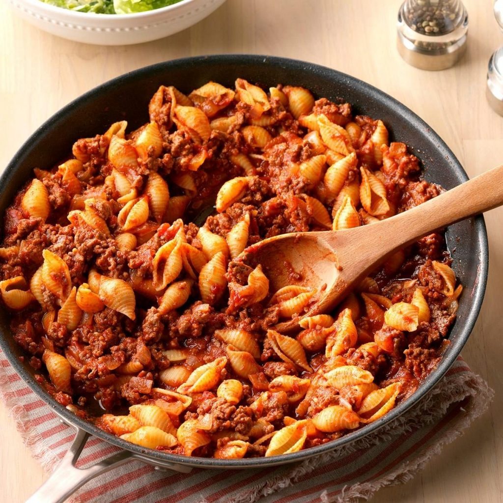 Conchitas With Ground Beef